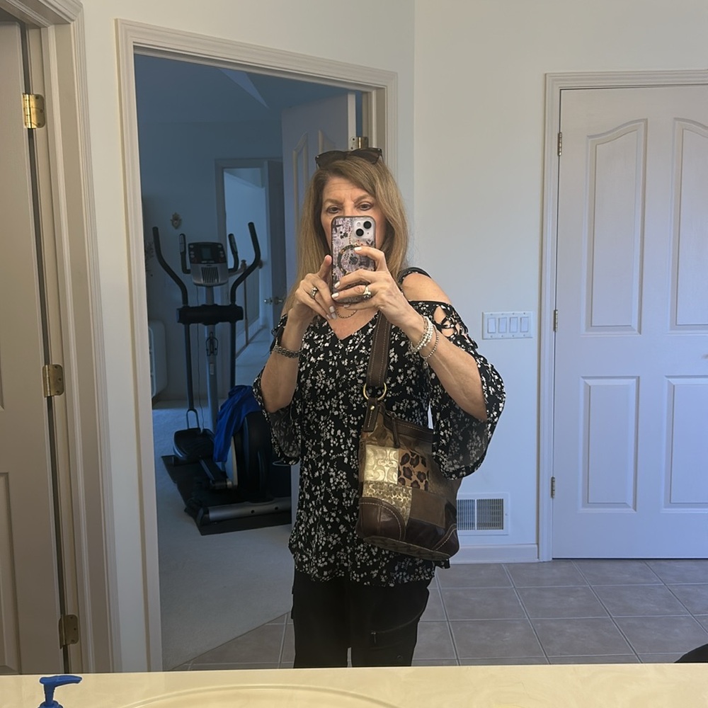 Authentic Coach purse - Picture 5 of 6